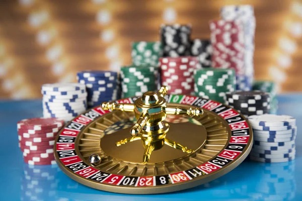 The Dog House slot game interface on moto555 mobile showing reels and paylines